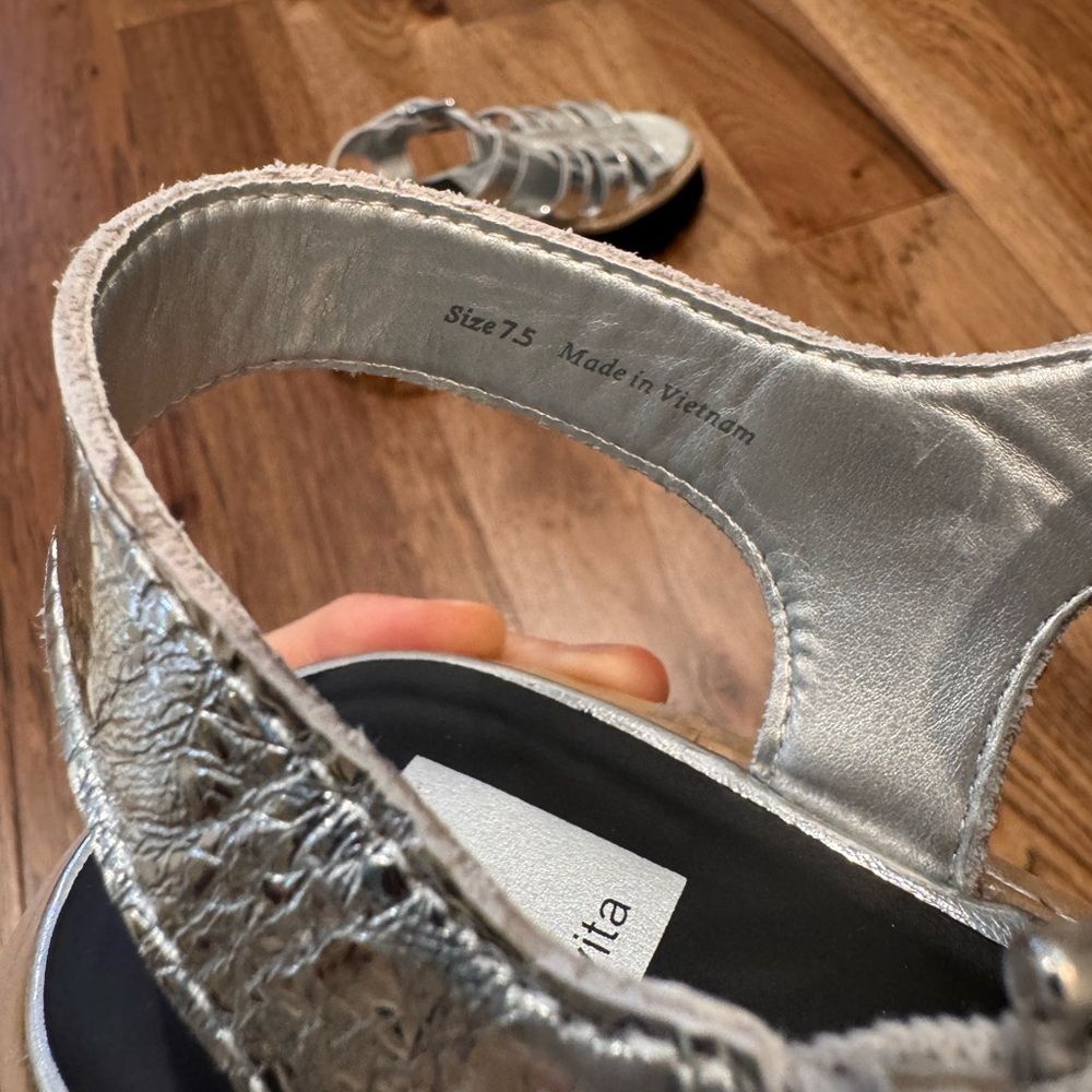 Dolce Vita Metallic Silver Platform Sandals - Picture 7 of 8
